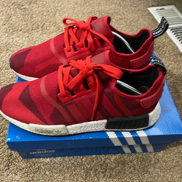 Adidas NMD R1 Geometric Red Camo - Picture 4 of 4
